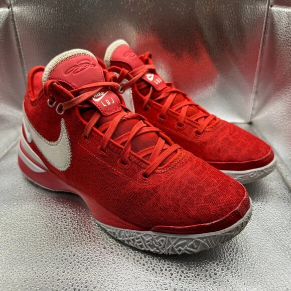 Size 9.5 Nike Zoom LeBron NXXT Gen Red White Mens Basketball Shoes FN7092-600 - Picture 1 of 9